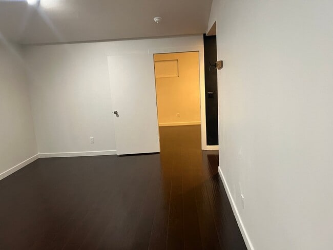 Building Photo - True Beauty! SOLAR