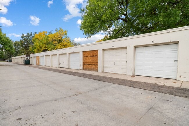 Building Photo - 1456 Galena St