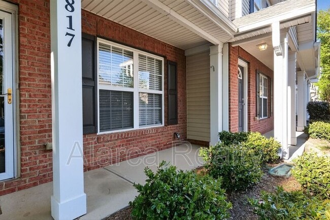 Building Photo - 2817 Summergrove Ct