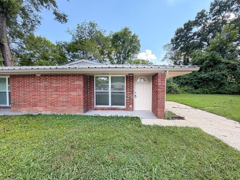 Building Photo - 4718 Arrowhead Trail