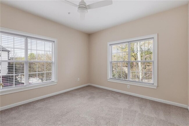 Building Photo - 3275 Lenox Rd NE