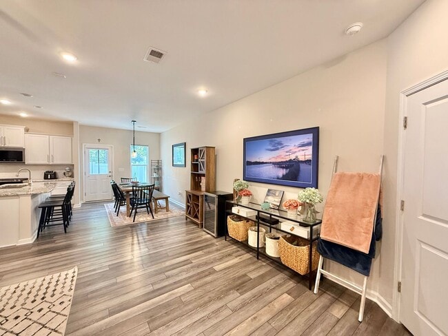 Building Photo - Newly Built 3BD, 2.5BA Durham Townhome in ...