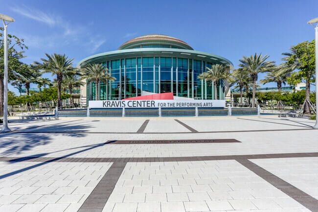 Building Photo - 651 Okeechobee Blvd
