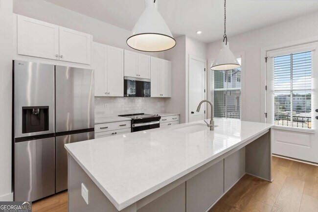 Building Photo - 964 Bibb St NW