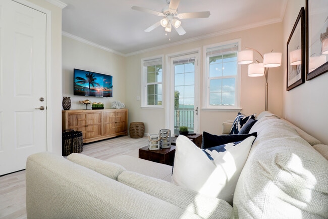 Building Photo - 28513 Channel View Dr