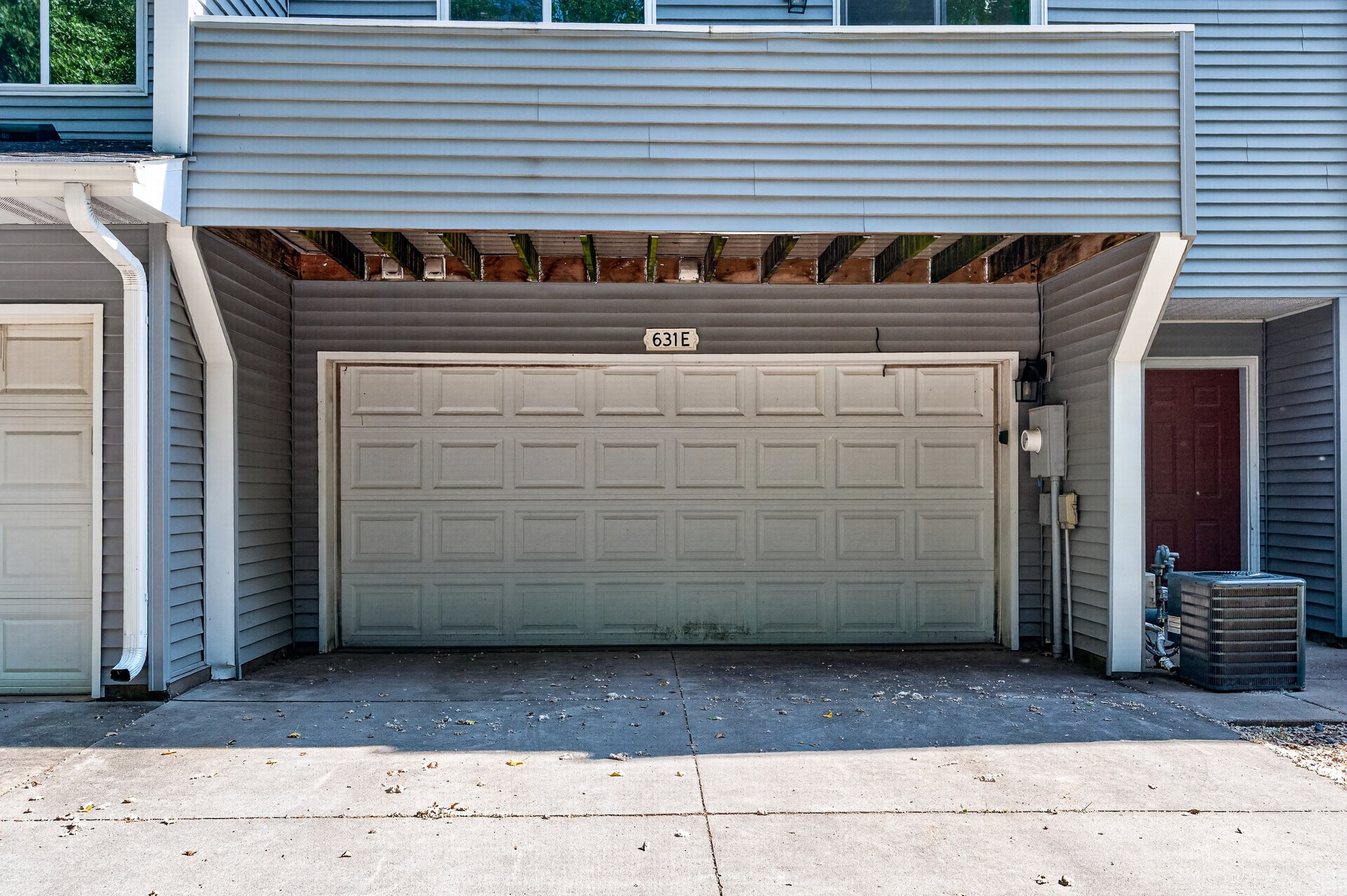 Building Photo - 631 Woodduck Dr