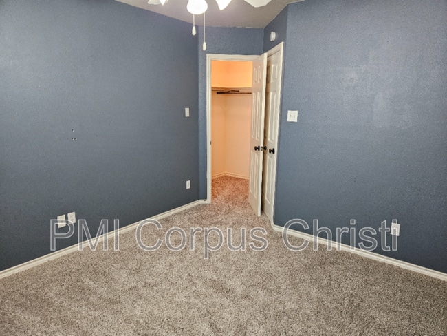 Building Photo - 5107 High Bank Dr