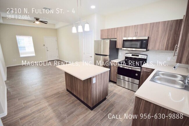 Building Photo - 2310 N Fulton St