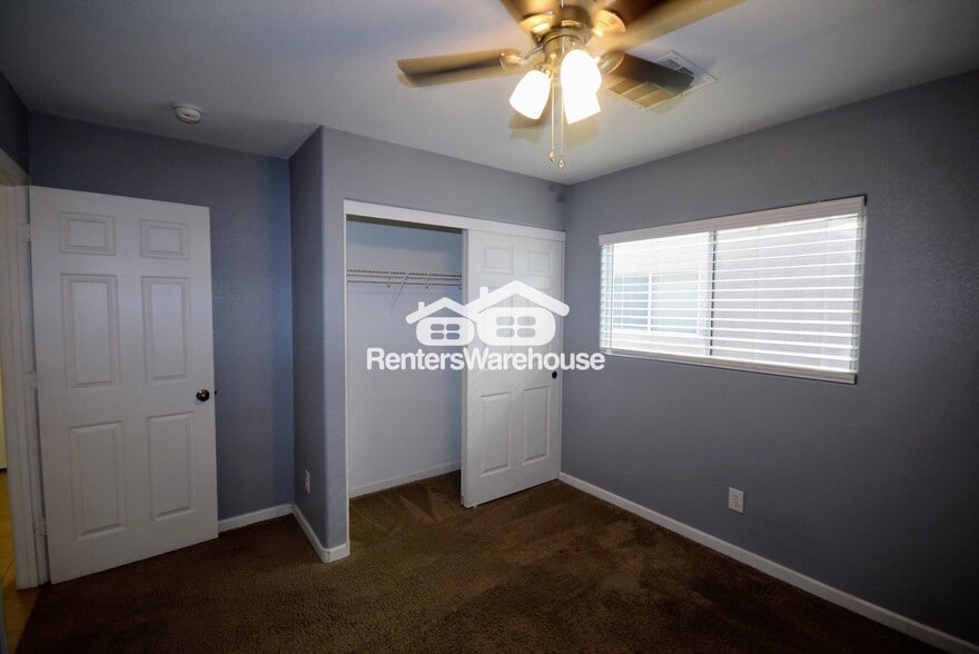 Building Photo - 5333 Iron Crossing Ave