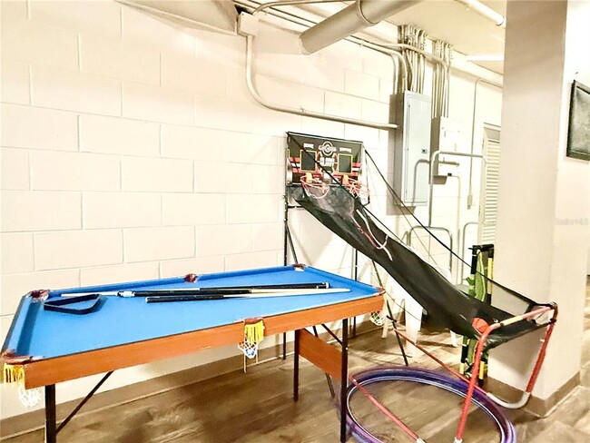 Building Photo - 3047 S Atlantic Ave