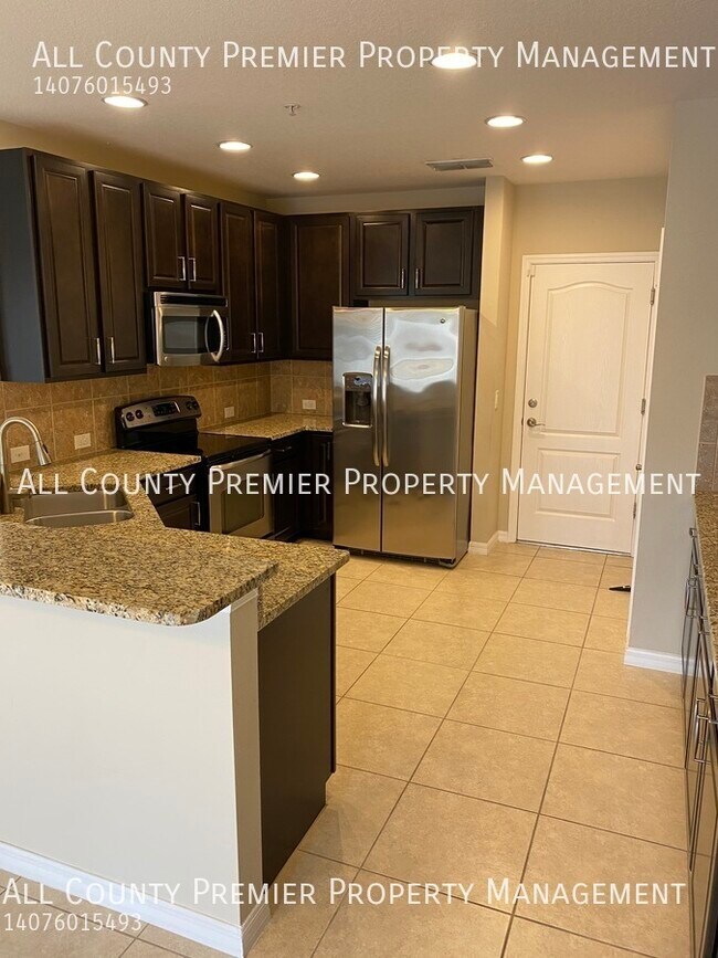 Building Photo - 2079 Bent Grass Ave