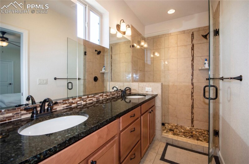 Building Photo - 5961 Canyon Reserve Heights
