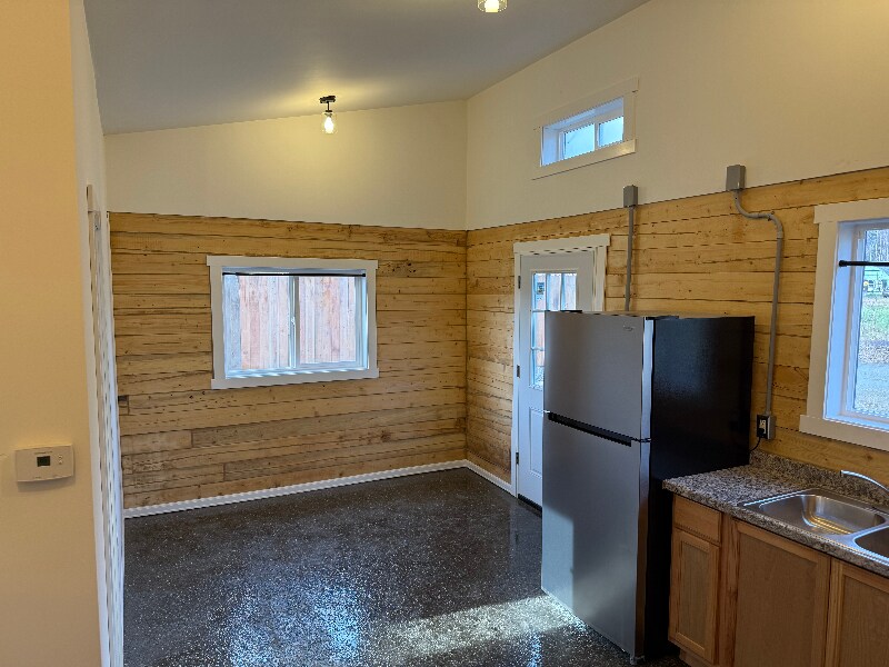 Building Photo - 1512 Pittman Rd