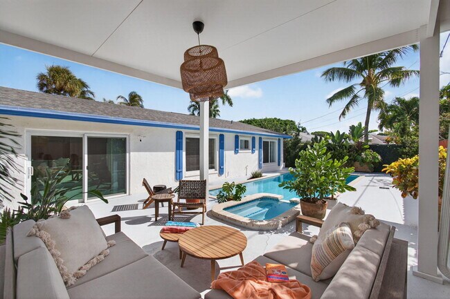 Building Photo - 802 Mallard Dr