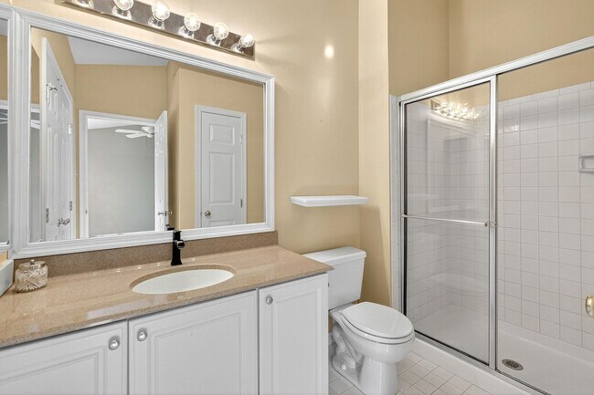 Building Photo - Charming Limestone Hills West Townhome - C...