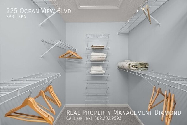 Building Photo - 225 Ocean View Blvd