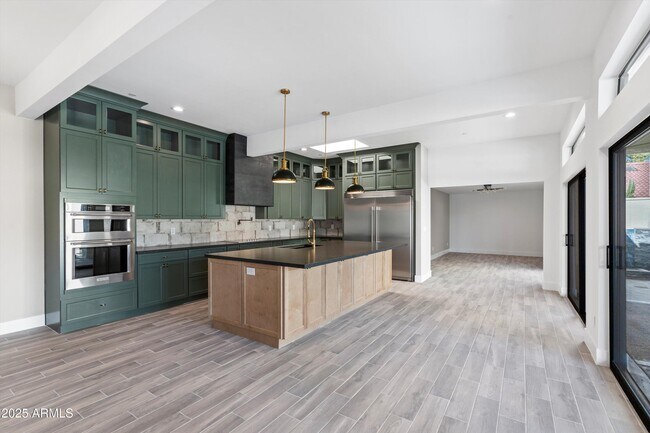 Building Photo - 7225 E Harmont Dr