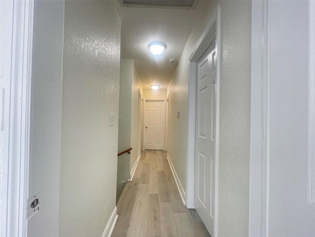 Building Photo - 8010 SW 7th St