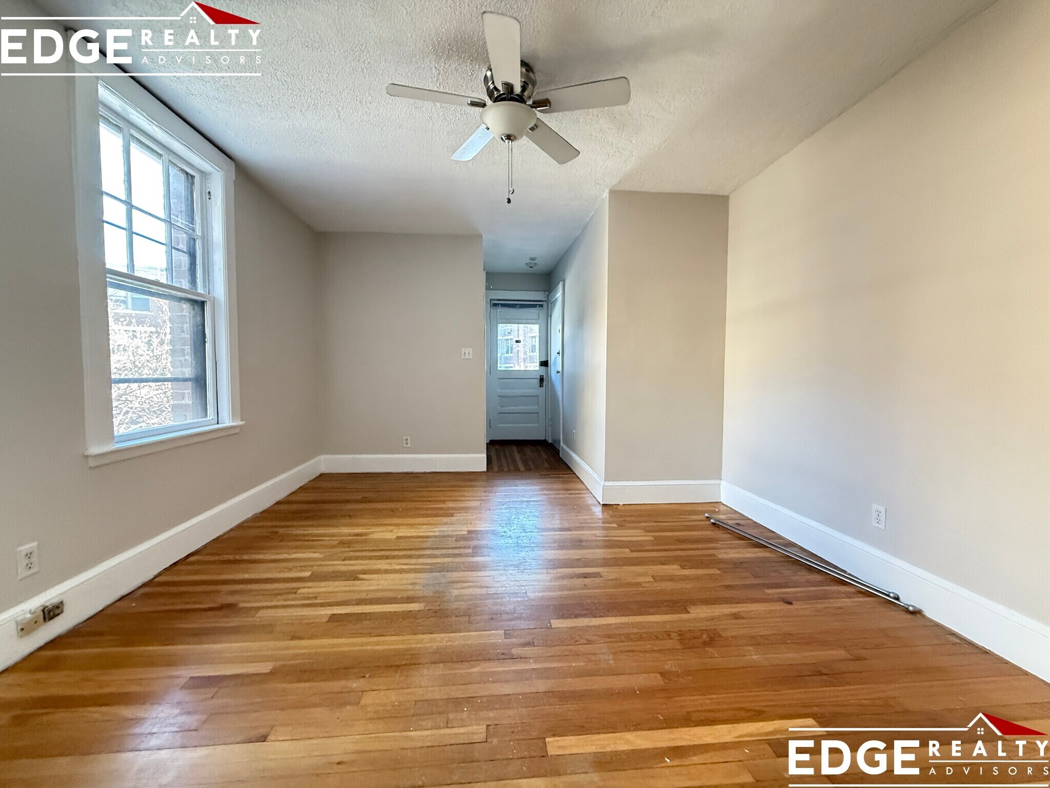 Building Photo - 110 Lanark Rd