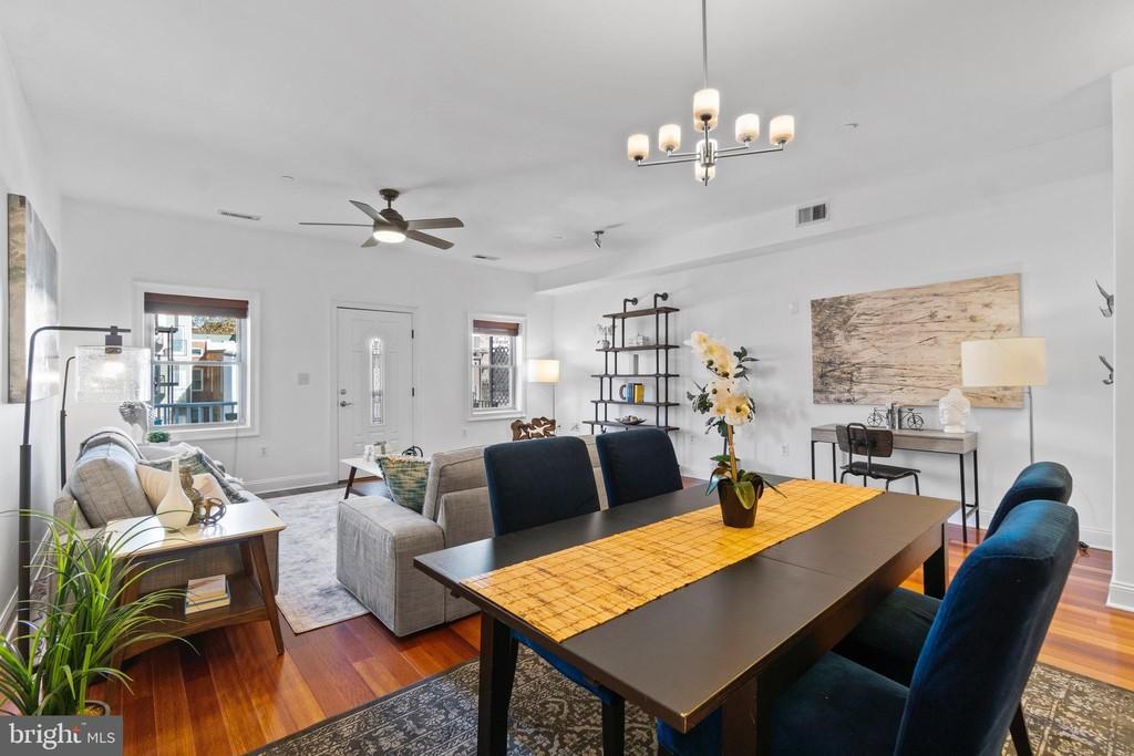 Building Photo - 1429 Clifton St NW