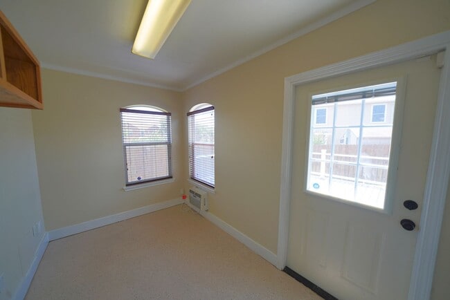 Building Photo - Lovely Cul-De-Sac Home in Schertz/Cibolo Now Available - Realtor Commission: $500