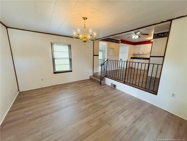 Building Photo - 731 Veda St