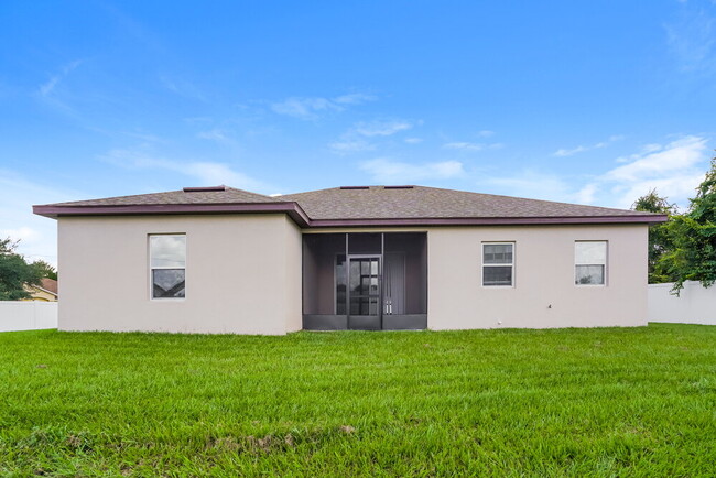 Building Photo - 1424 Kissimmee Ct