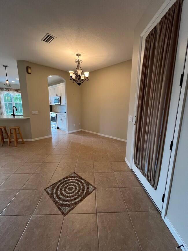 Building Photo - 14467 Mirabelle Vista Cir