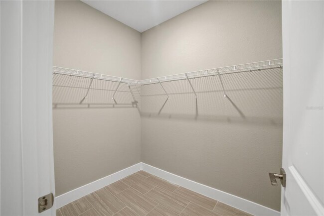 Building Photo - 2664 Crittendon St