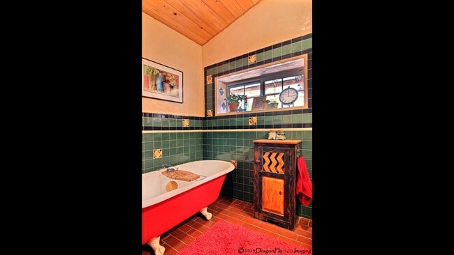 Building Photo - 1854 Griegos Rd NW