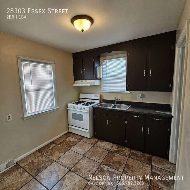 Building Photo - 28303 Essex St