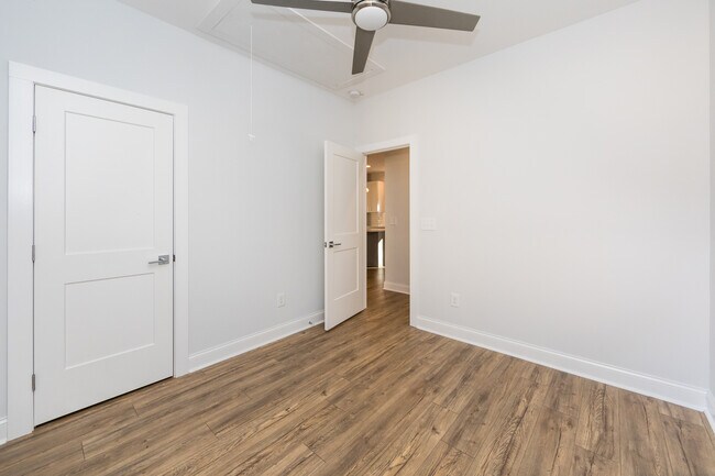 Building Photo - 805 Rodey Ave