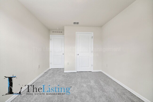 Building Photo - 5650 Anders Wy