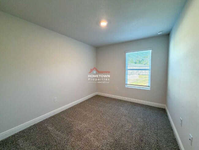 Building Photo - 714 Giese Ln