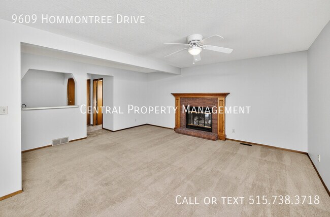 Building Photo - 9609 Hammontree Dr