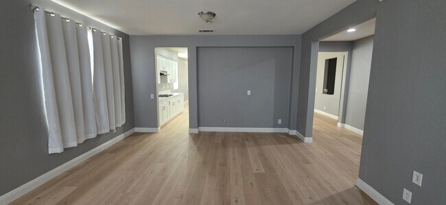 Building Photo - 11598 countryrise Ln