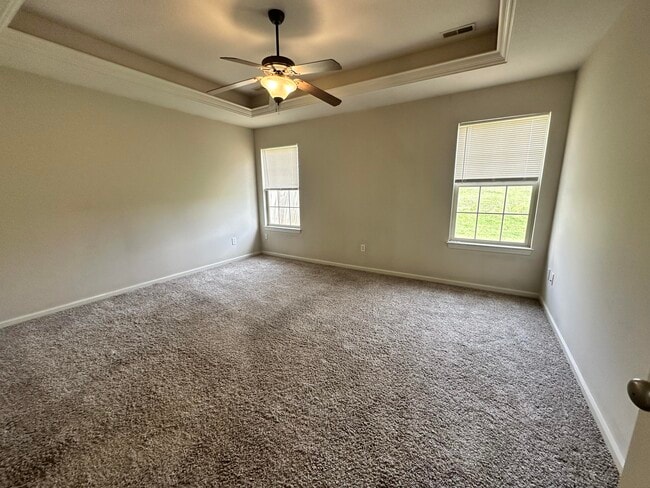 Building Photo - 5711 Vero Way