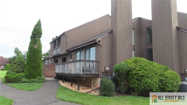 Building Photo - 3443 Bloomingdale Dr