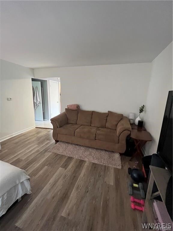 Building Photo - 801 1/2 W Ferry St