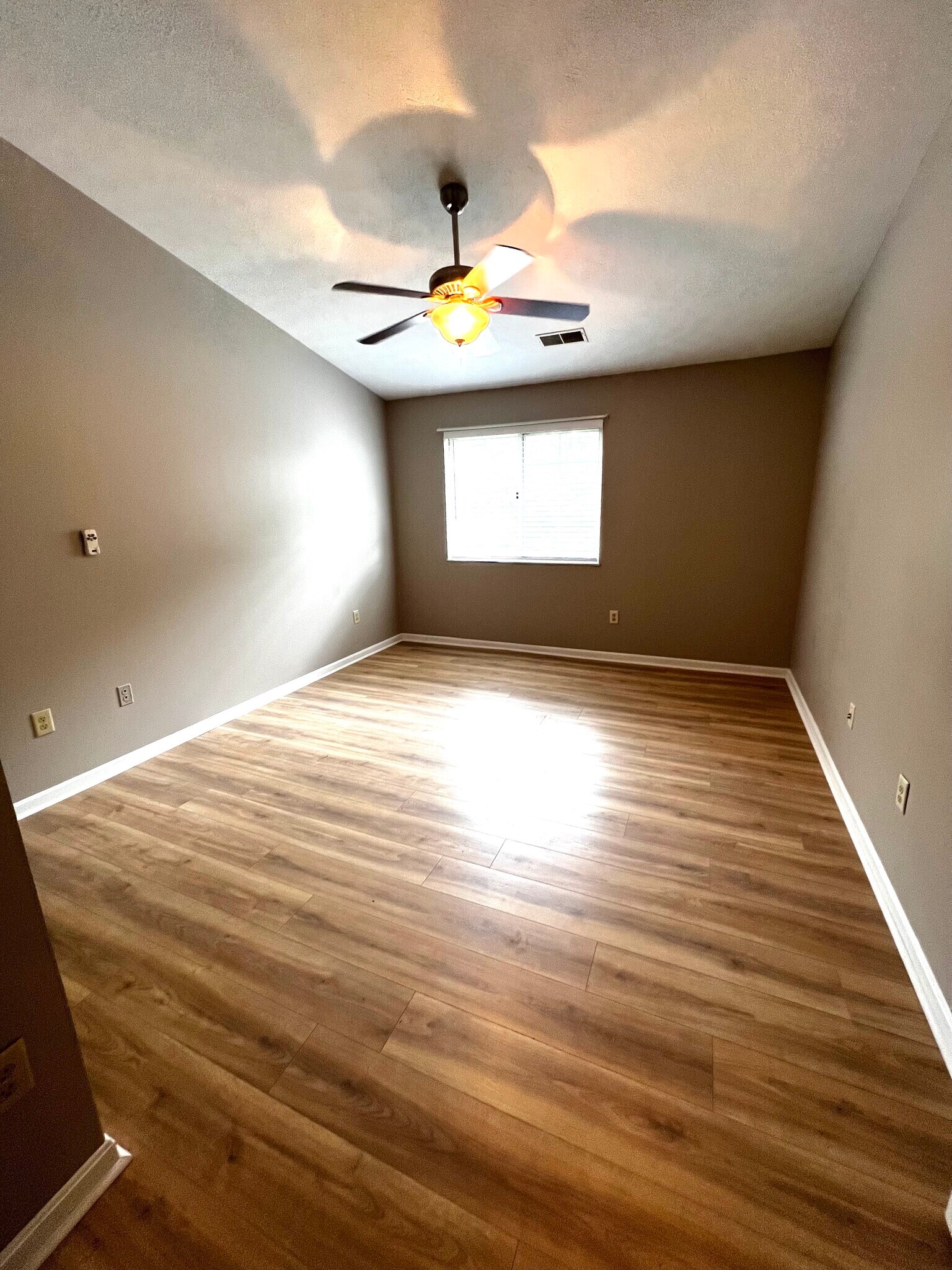 Primary bedroom - 7680 Scioto Ct