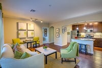 Building Photo - The Retreat at Conroe