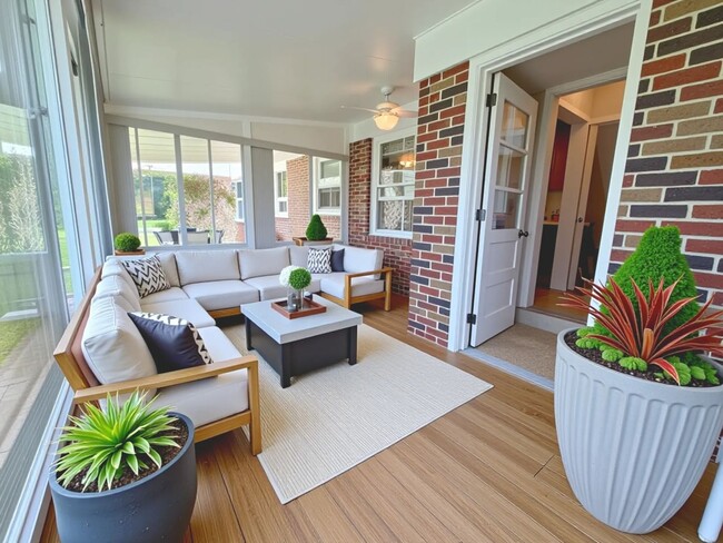Building Photo - 3 Bedroom 2 Bathroom in Annville w/Huge Ga...
