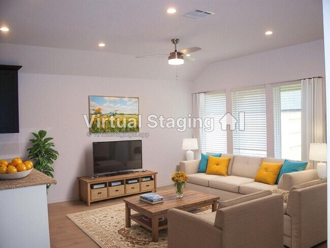 Building Photo - 5015 Rosevine Way