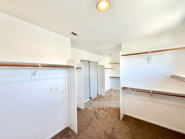Building Photo - 31409 Orchard Ln