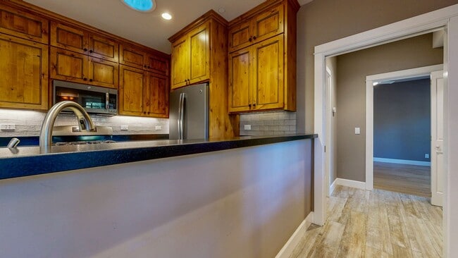 Building Photo - Serene 1 bedroom 1 bath Calistoga Home adjacent to Napa river!