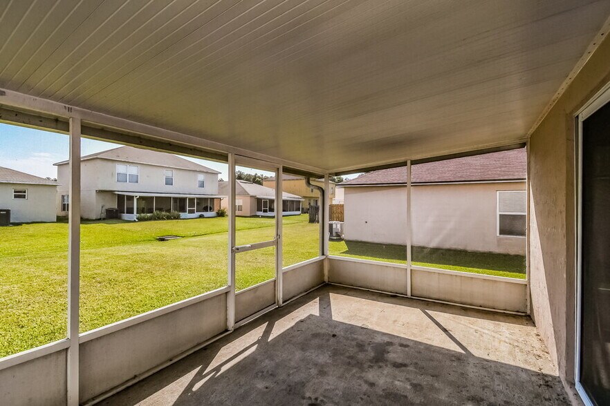 Building Photo - 4459 Marsh Hawk Dr S