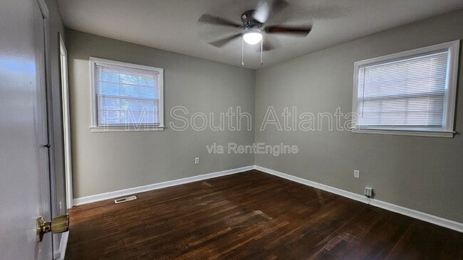 Building Photo - 1028 Tamarack Trail