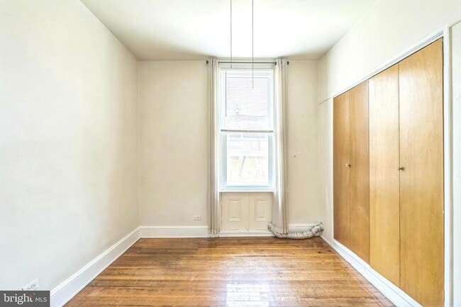 Building Photo - 4373 Cresson St
