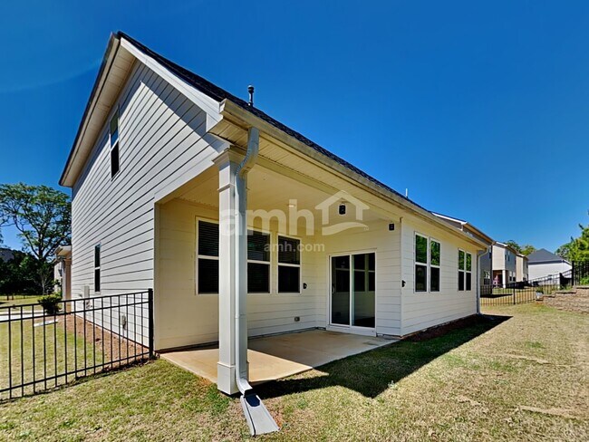 Building Photo - 248 Lake Vista Drive