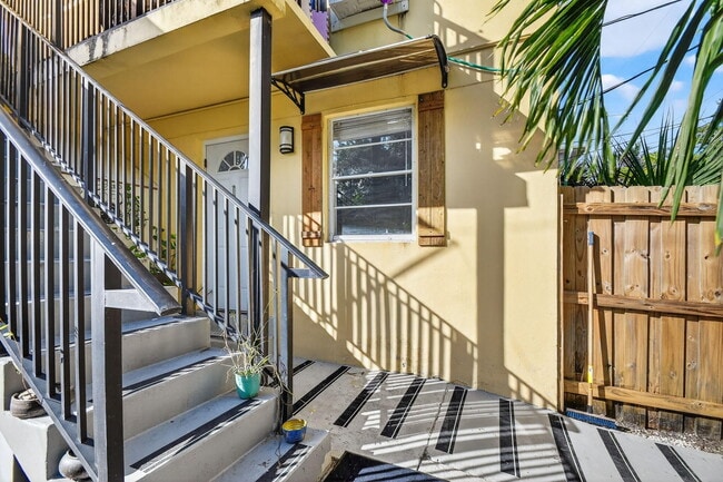 Building Photo - 216 Ocean Breeze